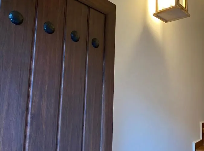 Prunus Avium Апартаменты Каминомориско