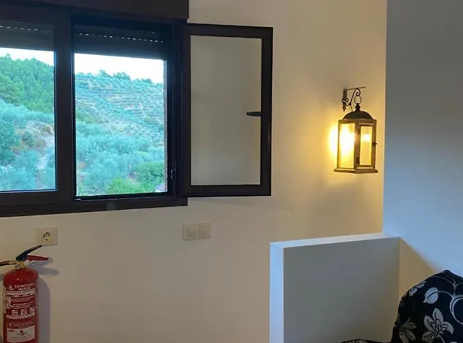 Prunus Avium Апартаменты Каминомориско